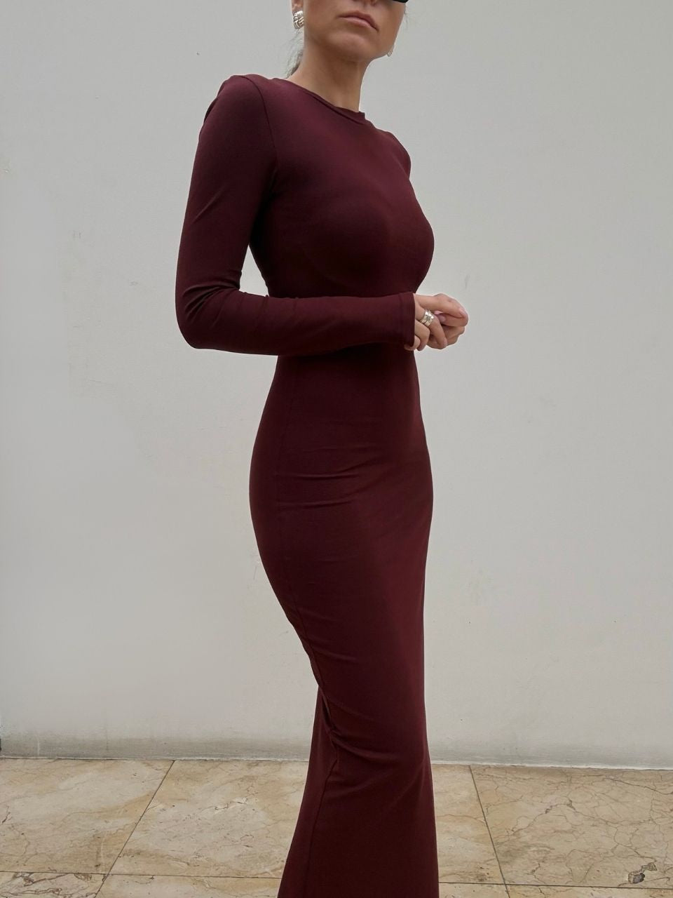 Shape - klasyczna sukienka maxi z gładkiej bawełny