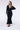 klasyczna długa do kostek sukienka maxi z długim rękawem i luźnym dekoltem w serek "Black"